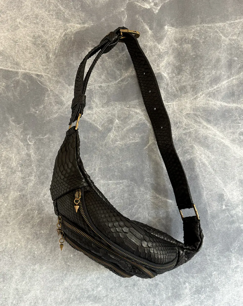 ASH PYTHON BAG black | brass 2