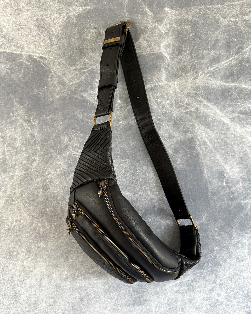 ASH BAG black | brass 2