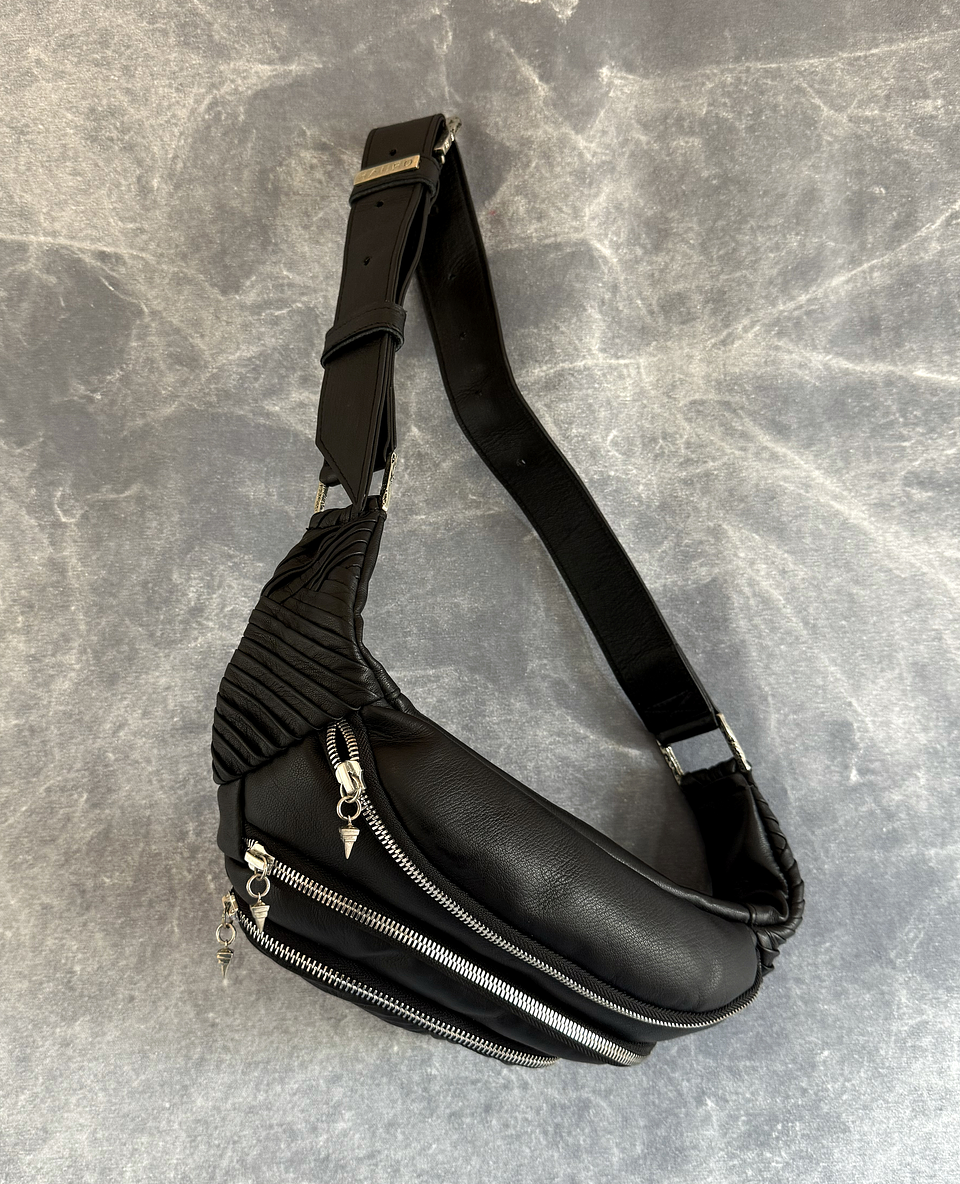 ASH BAG black | silver 2