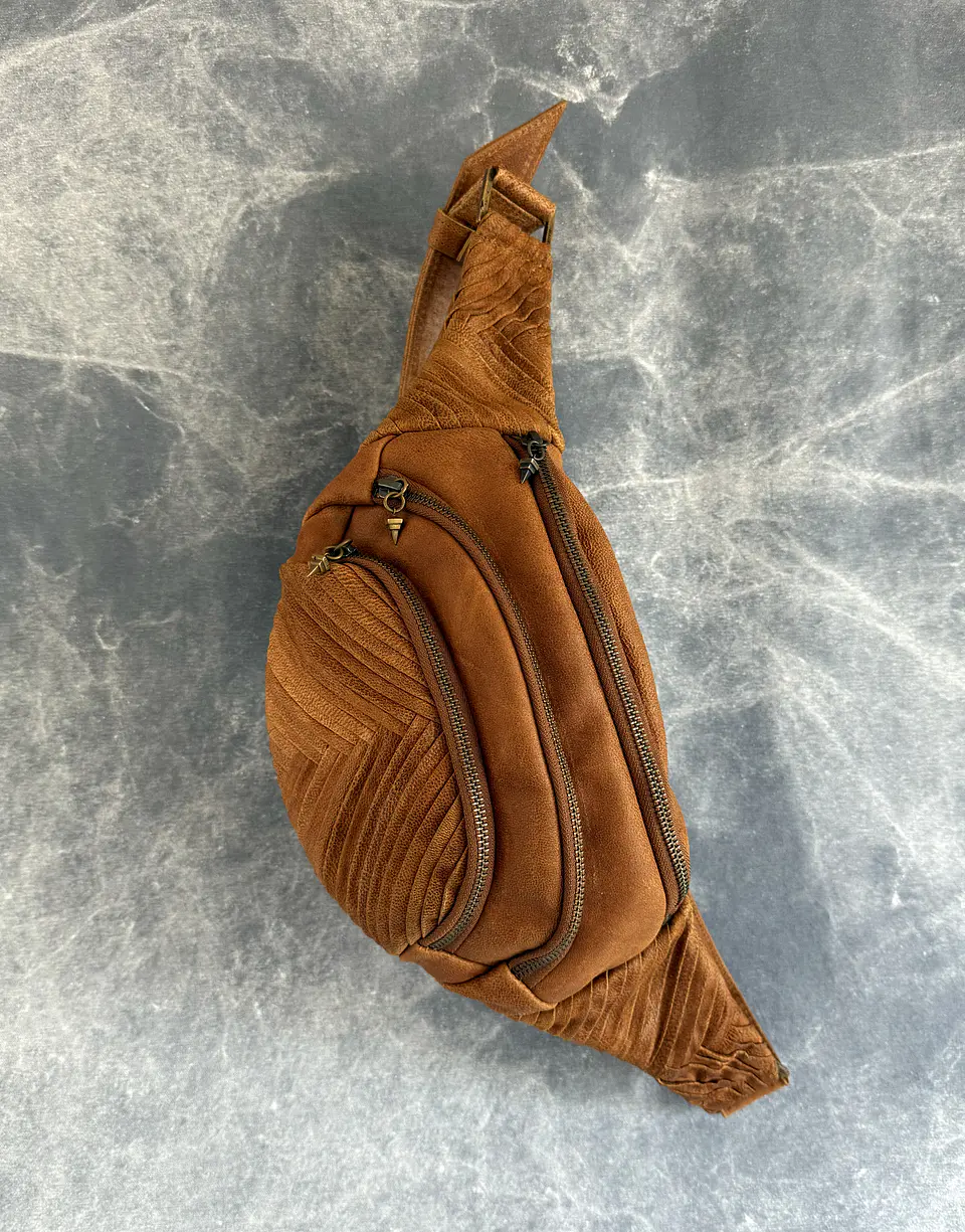 ASH BAG camel | brass 4