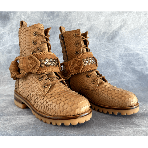 SHEA BOOT CUFFS camel 