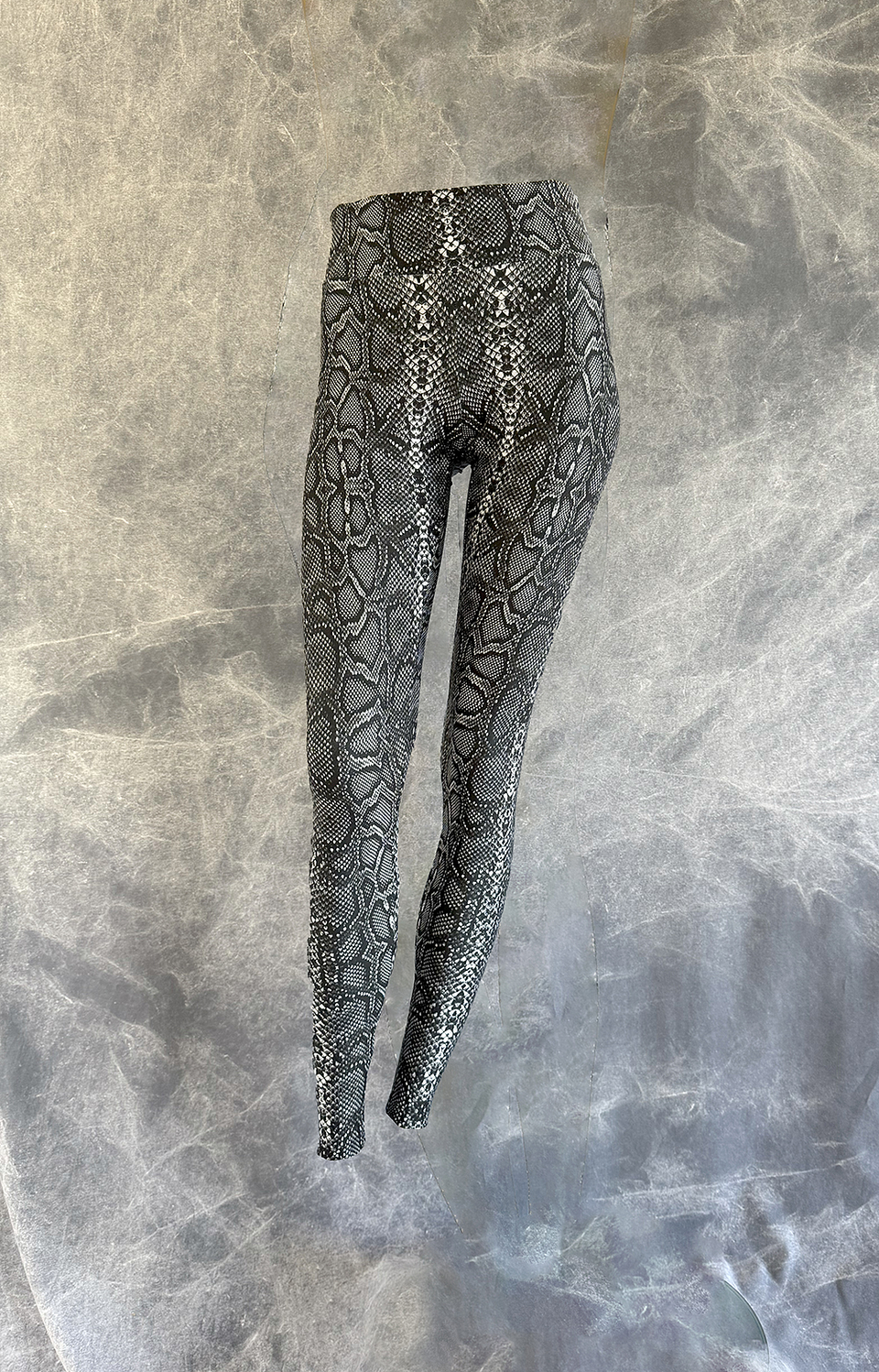 PINKU LEGGINGS black 1