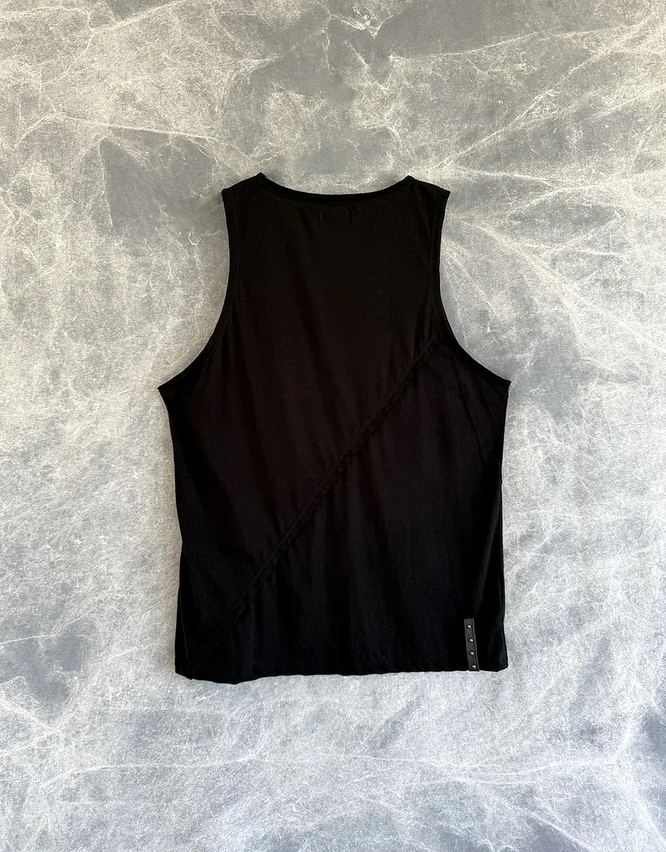 YATI SINGLET black 2