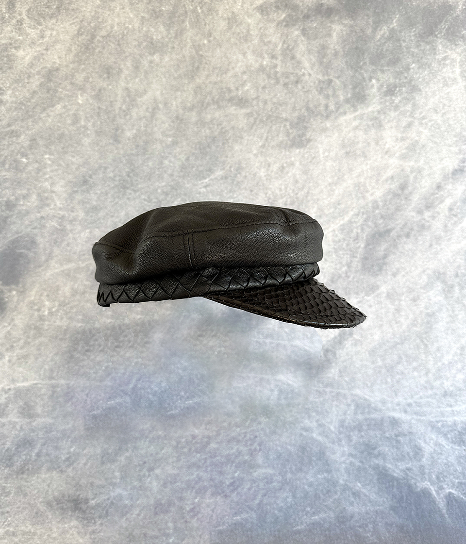 NAYLA HAT black 4