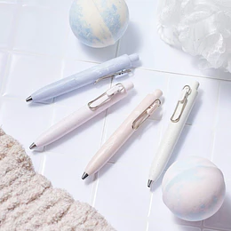 Uni One P Bath Bomb Colors "Peony"