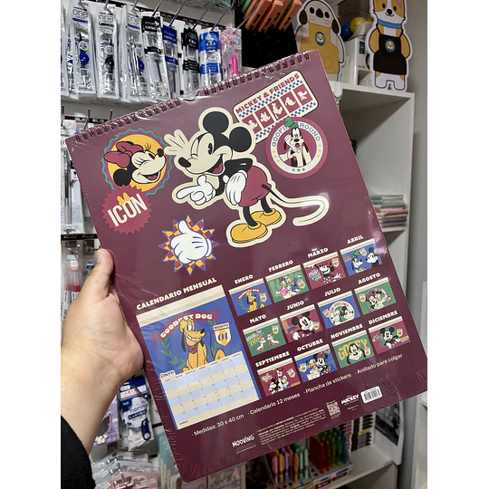 Calendario de Pared Mooving Mickey & Friends 2027