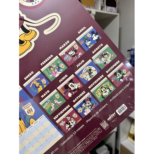 Calendario de Pared Mooving Mickey & Friends 2027