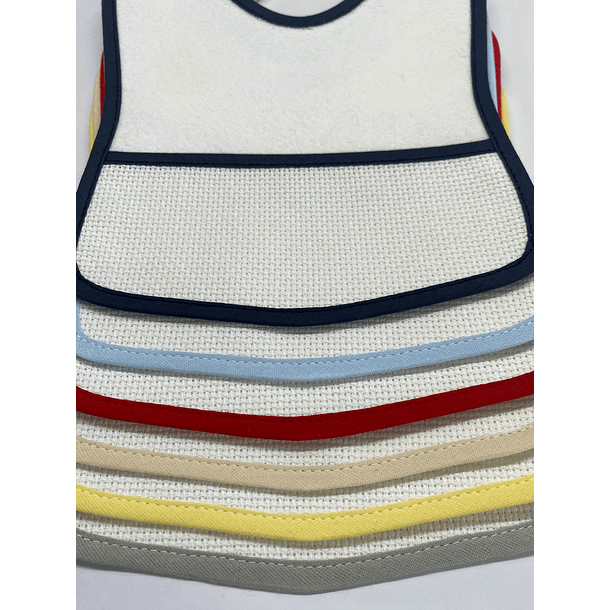 Conjunto  de  6 babetes para bordar a ponto cruz 3