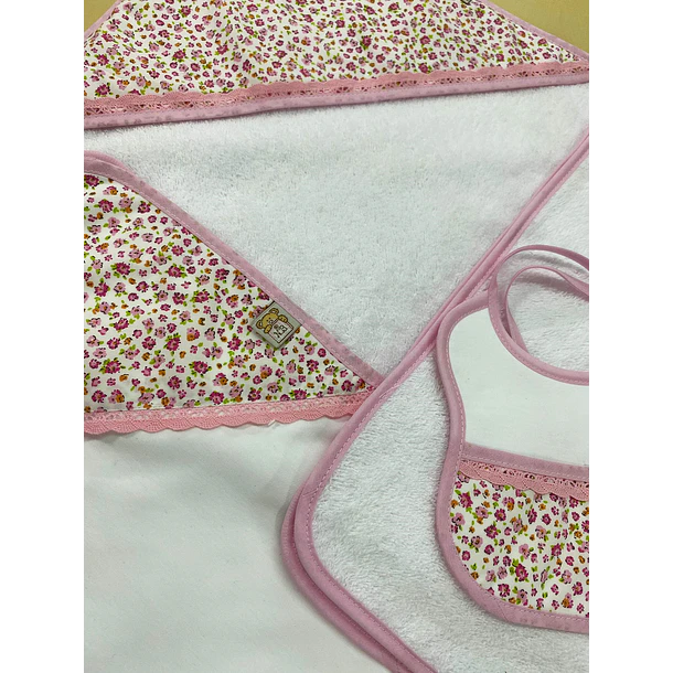 Conjunto de toalha de banho  +  fralda  + Babete para bebé  3