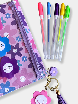 CUADERNO MÁS LAPICES Y LLAVERO