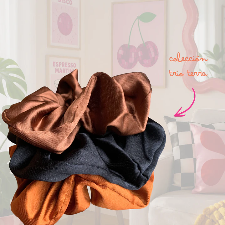 TRIO SCRUNCHIES SATINADOS OSCUROS 2