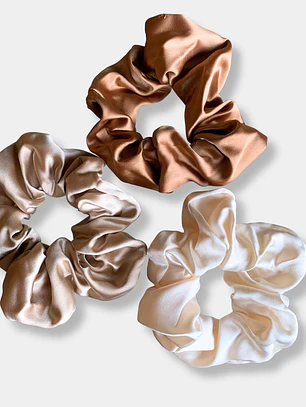 TRIO SCRUNCHIES SATINADOS CLAROS 