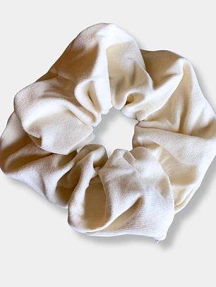 SCRUNCHIE BASICO CREMA