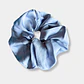 SCRUNCHIE SATINADO CELESTE - Miniatura 1