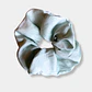 SCRUNCHIE SATINADO VERDE - Miniatura 1