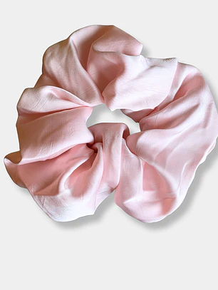 SCRUNCHIE SATINADO ROSADO CLARO 