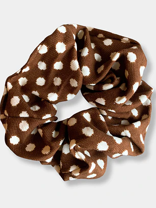 SCRUNCHIE CAFÉ PUNTOS BEIGE 