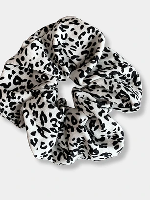 SCRUNCHIE BLANCO LEOPARDO NEGRO 