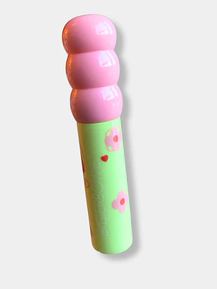 LABIAL AESTHETIC 