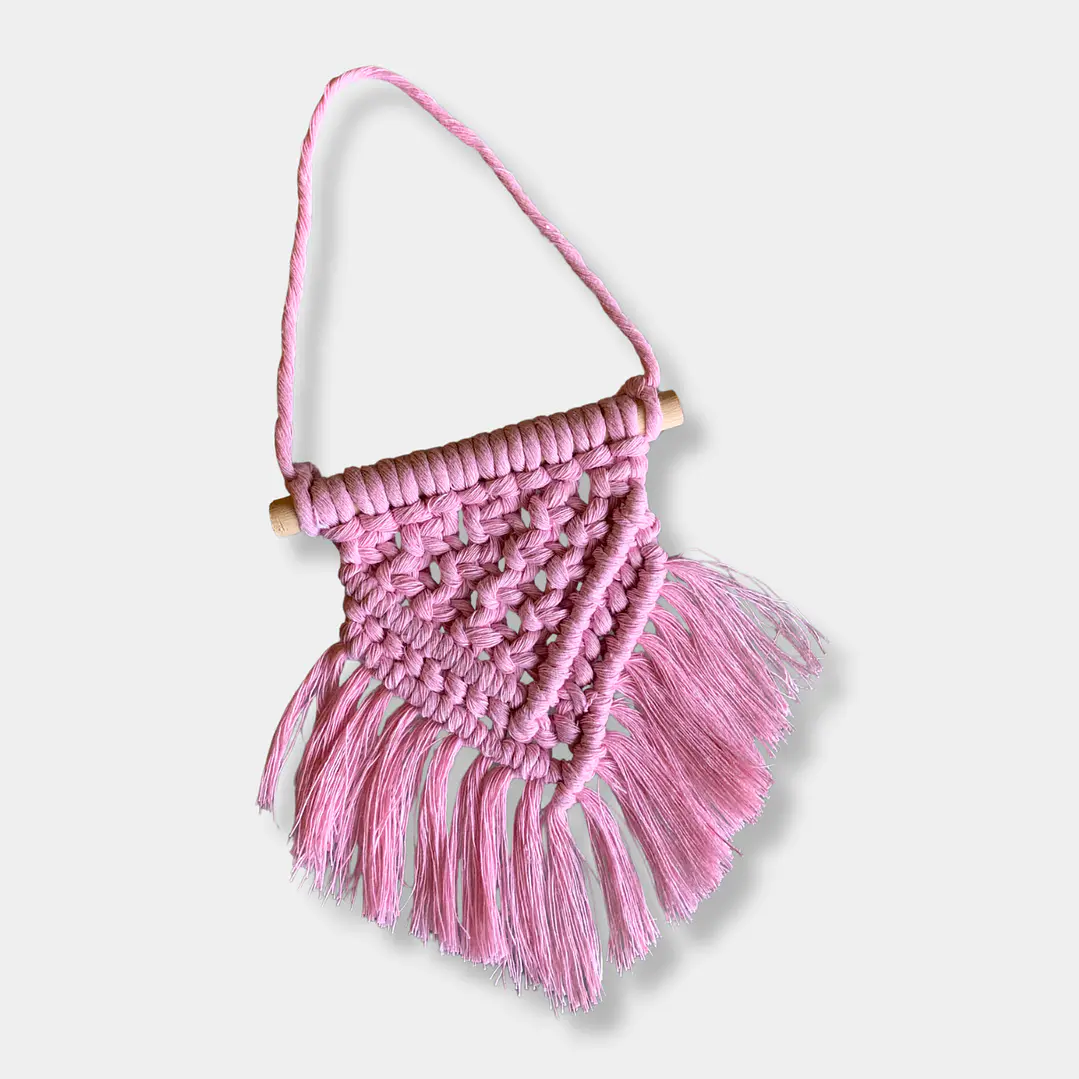 COLGANTE MACRAME ROSADO 1