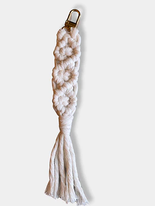LLAVERO MACRAME PLANO BLANCO