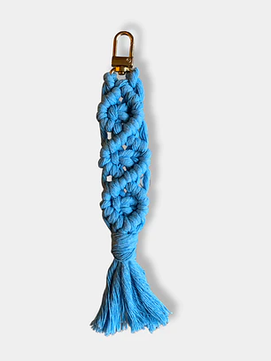 LLAVERO MACRAME PLANO CELESTE