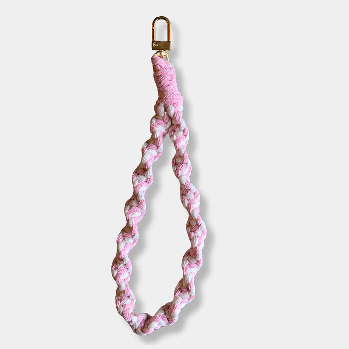 LLAVERO MACRAME TRENZADO ROSADO 1