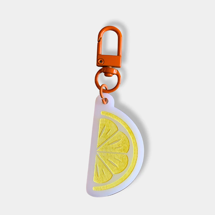 LLAVERO ACRILICO GRABADO LIMON GANCHO NARANJO 1