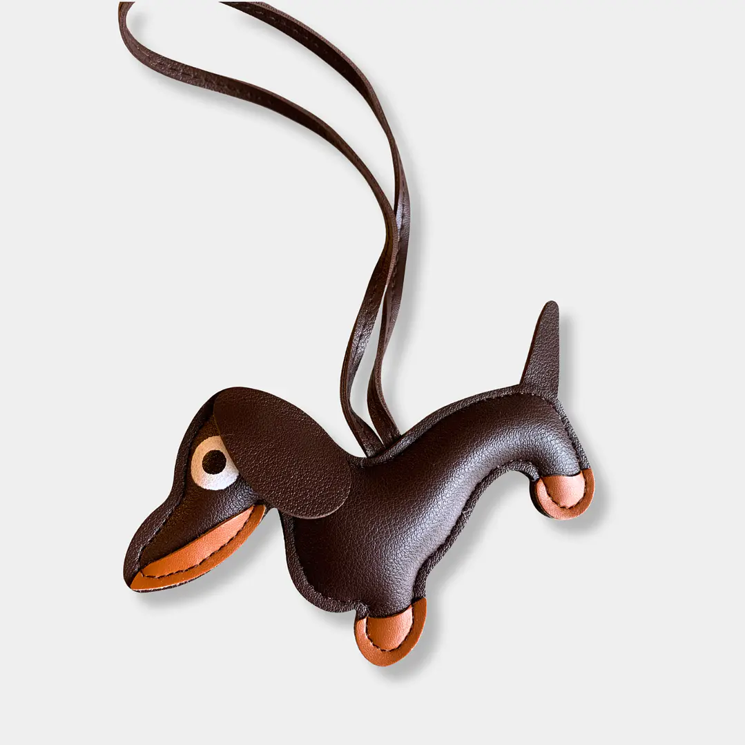 CHARM PERRO SALCHICHA CAFE OSCURO 1