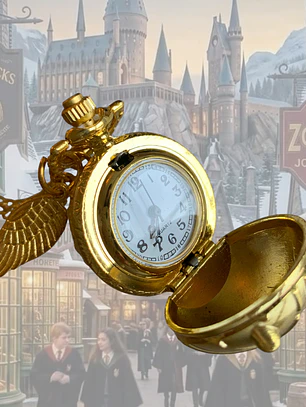 COLLAR RELOJ  SNICHT DORADA