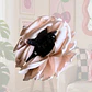 PINCHES FLOR TELA CREMA  - Miniatura 3