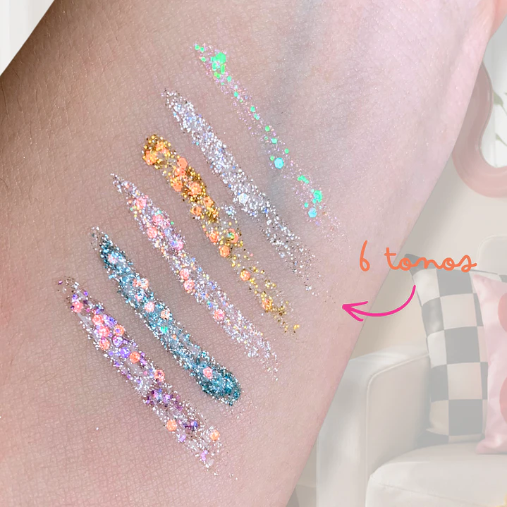 DELINEADOR DE OJOS GLITTER 4