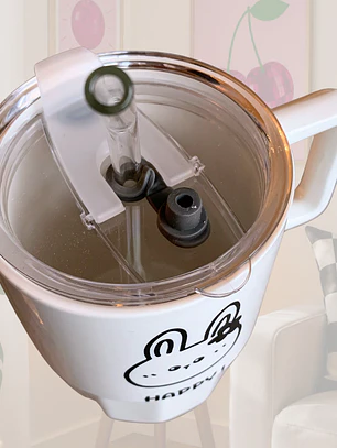 VASO CERAMICA BLANCO CON BOMBILLA CONEJO
