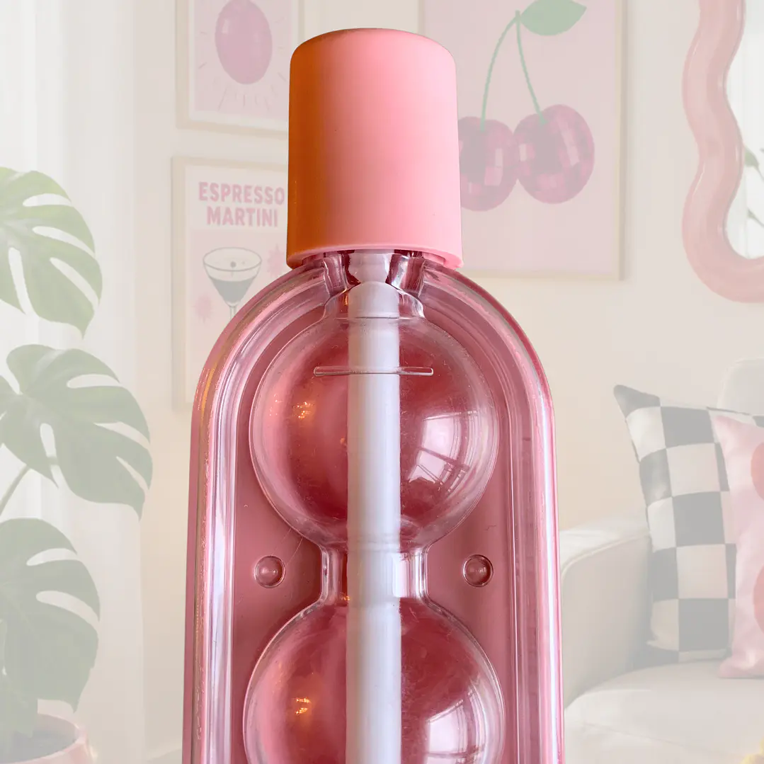 HIELERA CON BOMBILLA ROSADO 2