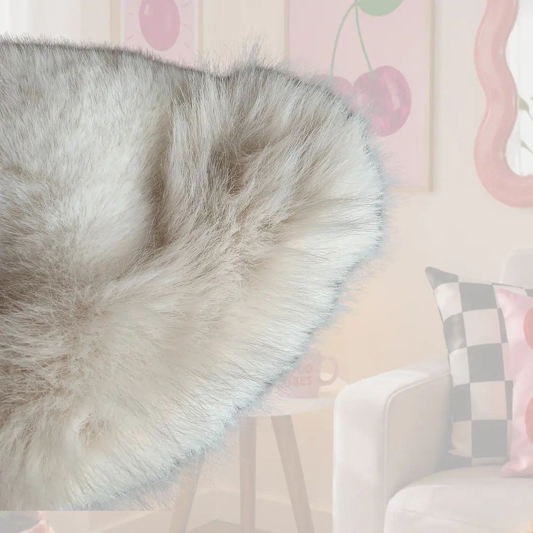 GORRO PELUDO BLANCO 3