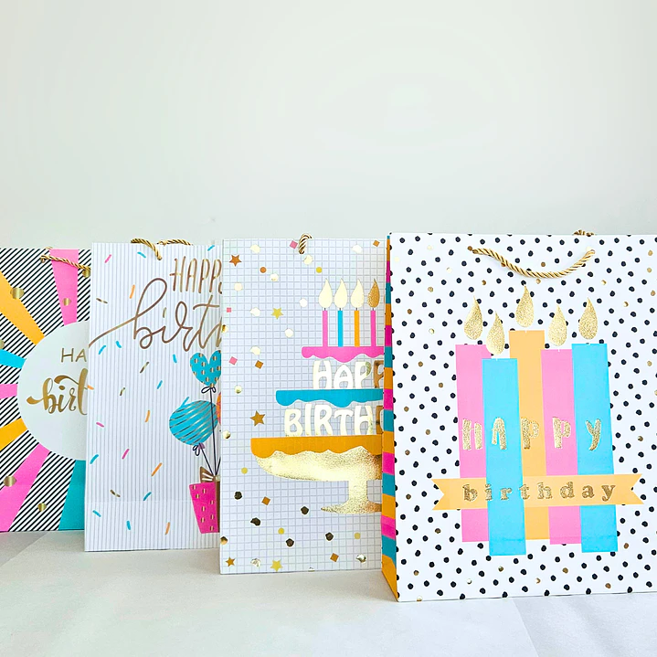 Bolsa Grande para Regalo Cumpleaños Detalles Dorados 2