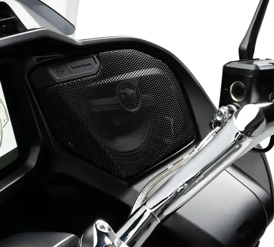 Harley-davidson Road Glide 2023+ Stage 1 Fairing Speakers 2