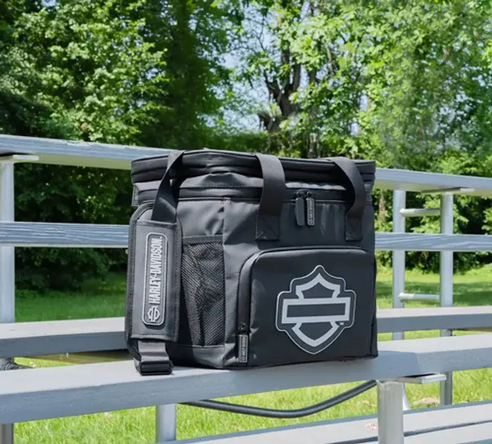 Harley-davidson Open Bar & Shield Soft Cooler 98295-24vx 4