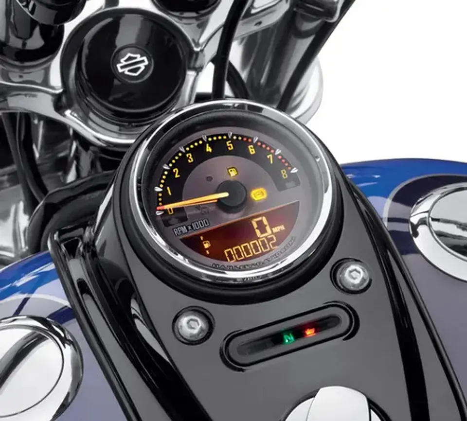 Harley-davidson 11-22 Digital Speedometer/analog Tachometer 2