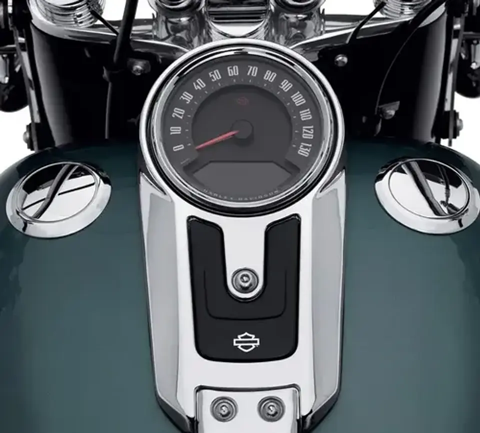 Harley-davidson Softail 18-21 Flush-mount Fuel Cap Kit 3
