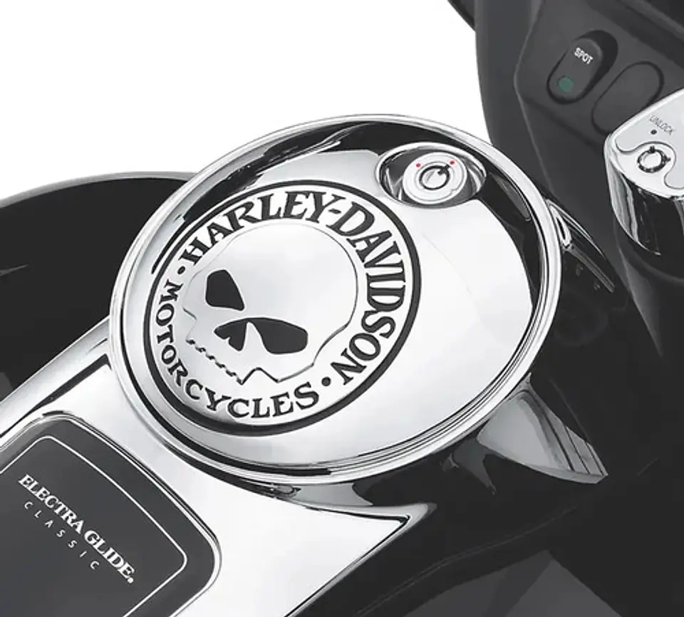 Harley-davidson Touring 2008-25 Willie G Skull Fuel Door 2