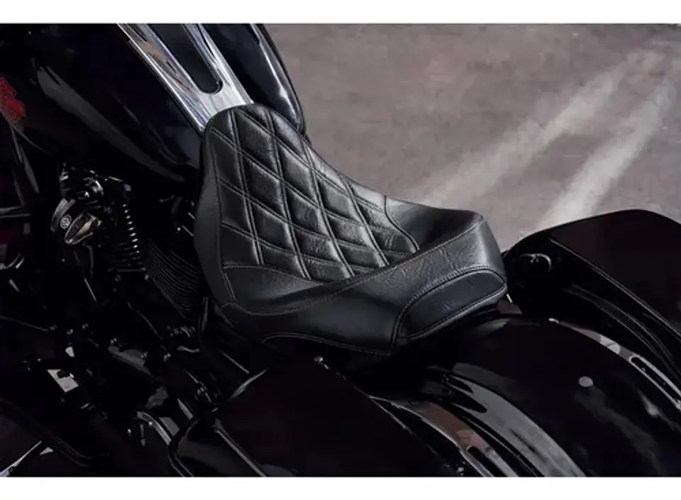 Harley-davidson Touring 2009+ Low-profile Solo Seat 3