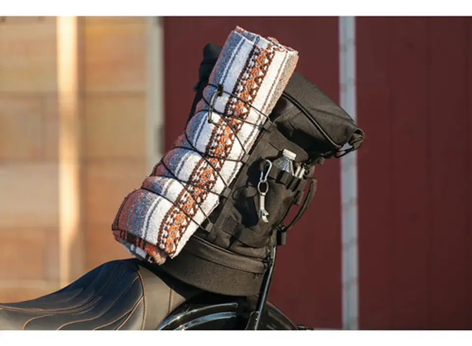 Kuryakyn Momentum Freeloader Duffle Bag 6