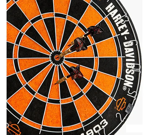 Harley-davidson Classic Dartboard + Hd Rally Darts 6 Set