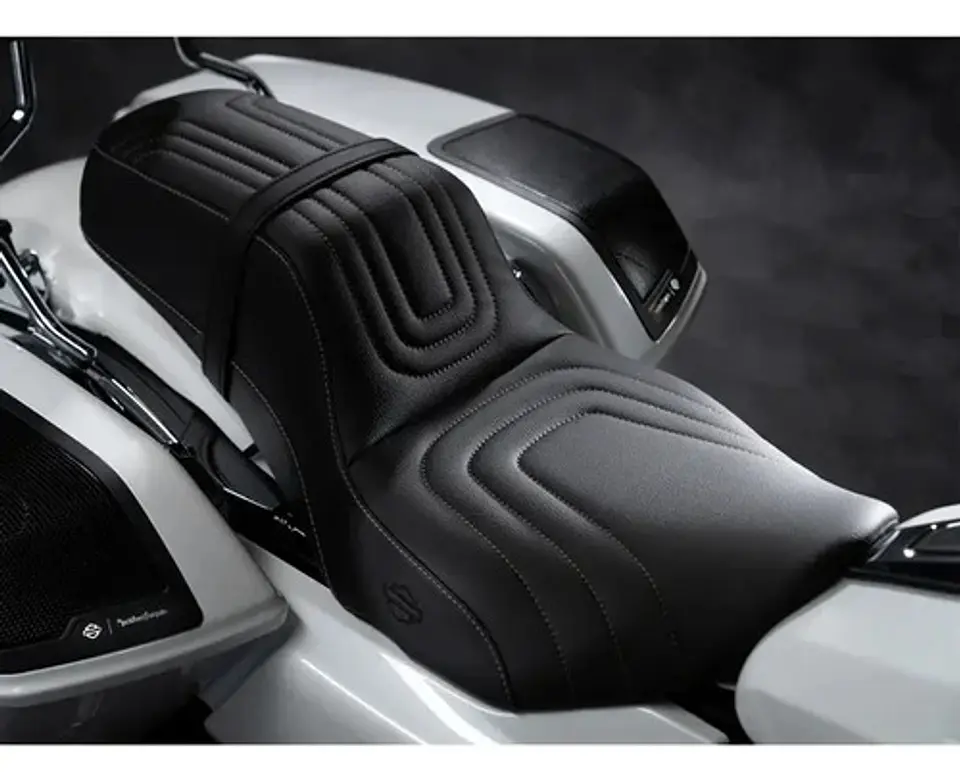 Harley-davidson Road/street Glide Switchback Seat U Stitch 3