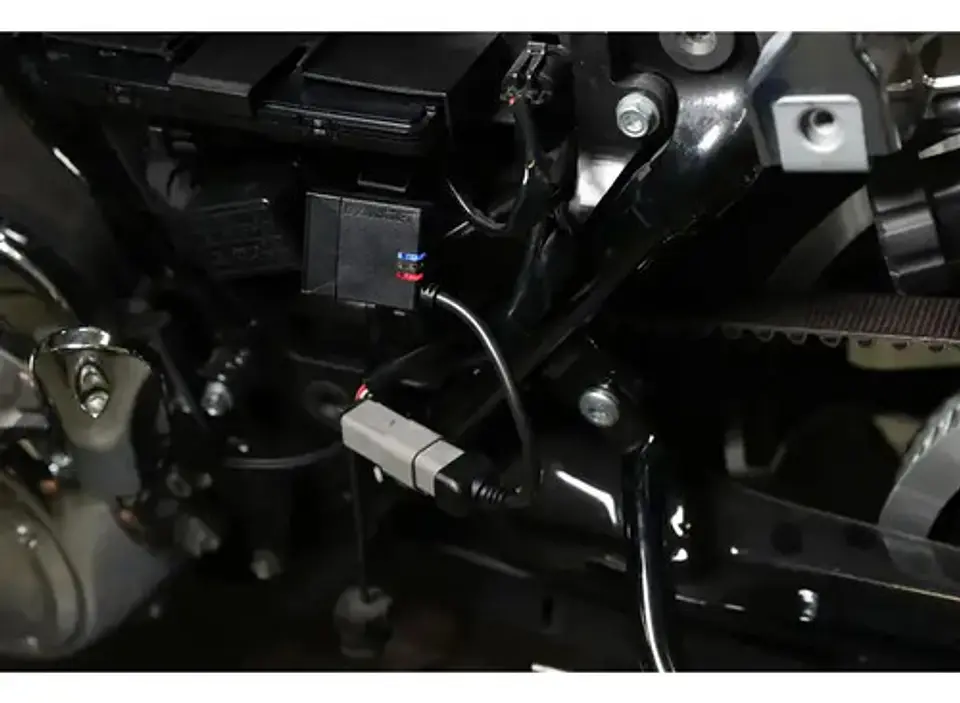 Dynojet Power Vision 4 For Harley-davidson J1850 Pv4-15-01 3