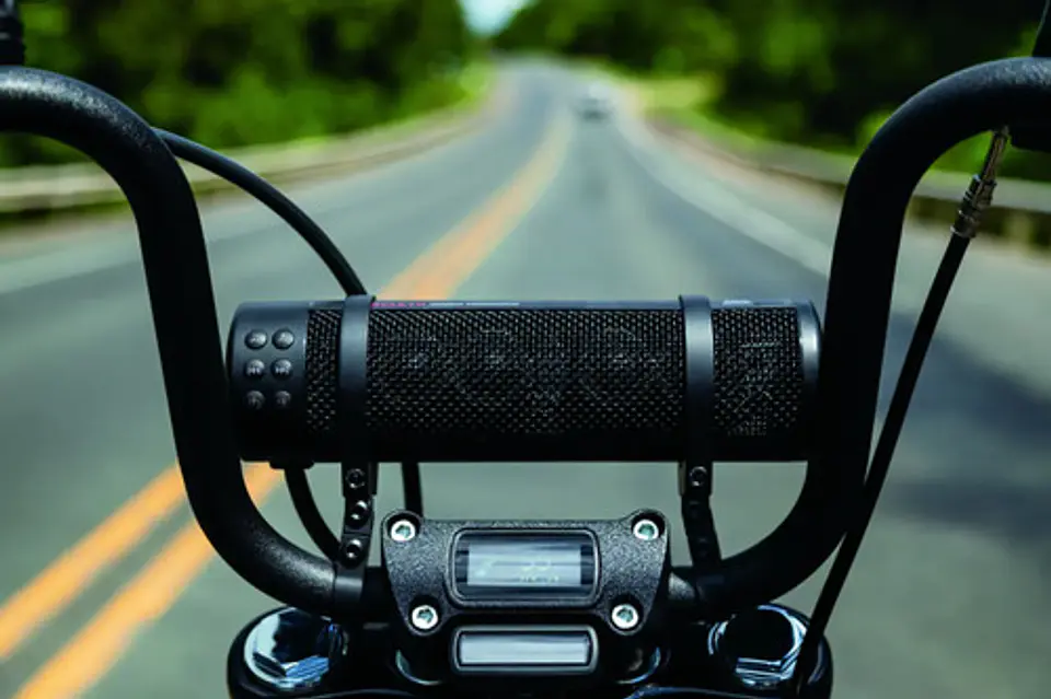 Kuryakyn Road Thunder Plus Sound Bars 2720 5