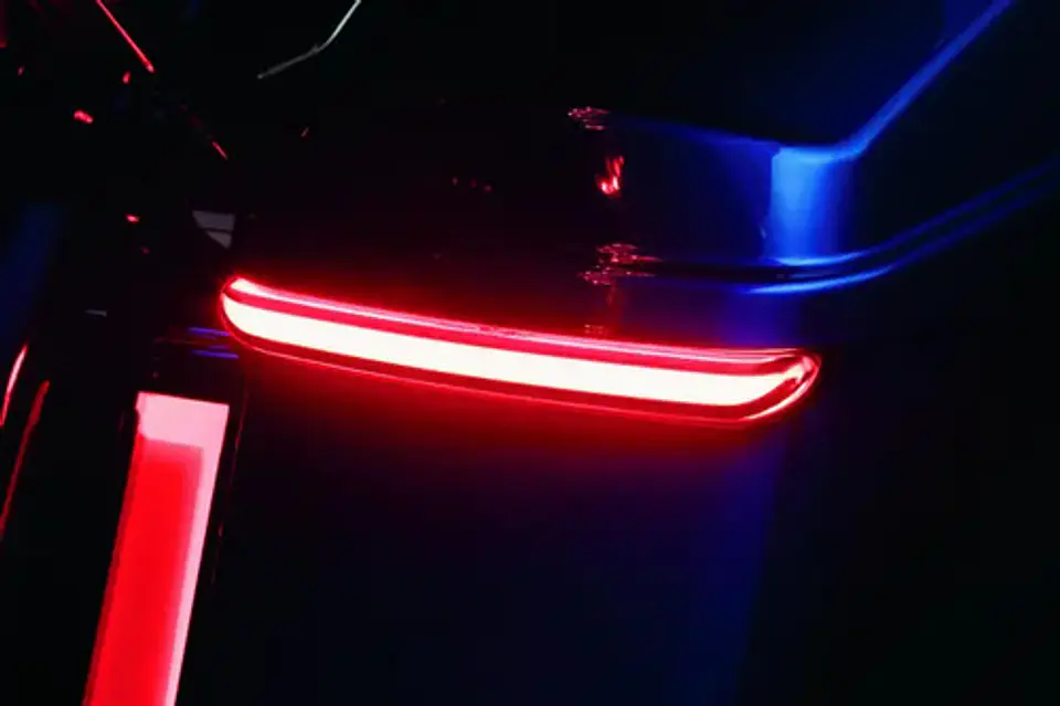 Kuryakyn Tracer Saddlebag Lights Red Led For Harley-davidson 3