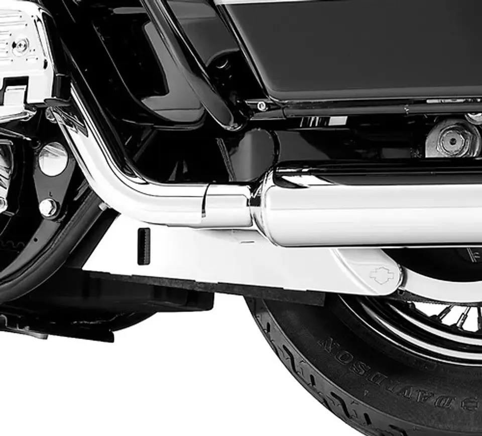 Harley-davidson Touring 2009+ Chrome Lower Belt Guard Cover 2