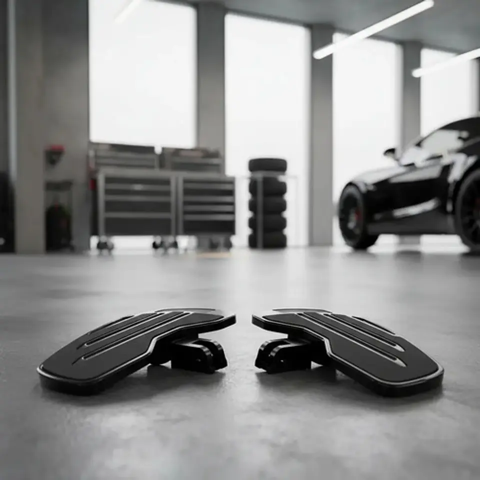 Black Adjustable Driver Rider Footboards For Harley-davidson 2